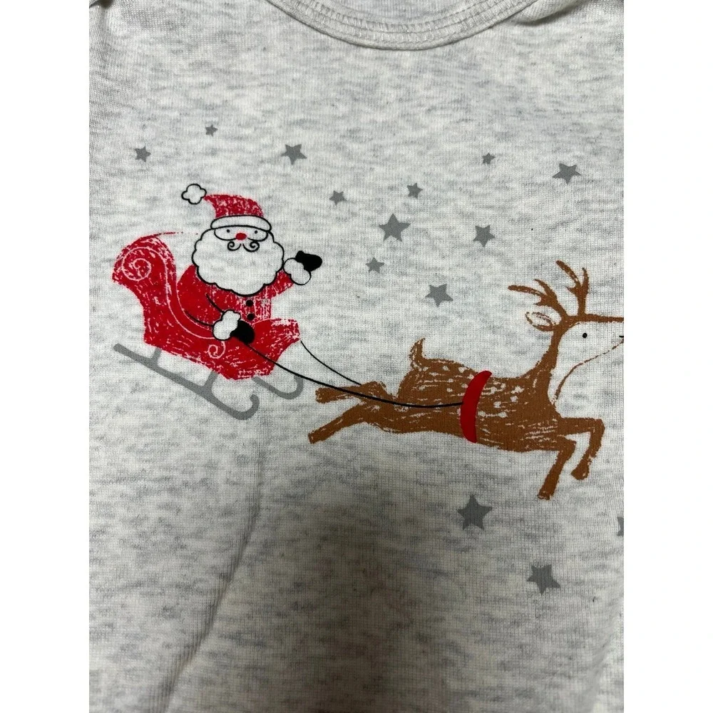 Carter's Christmas 9 month Onesie and Teething bib‎ NWT
